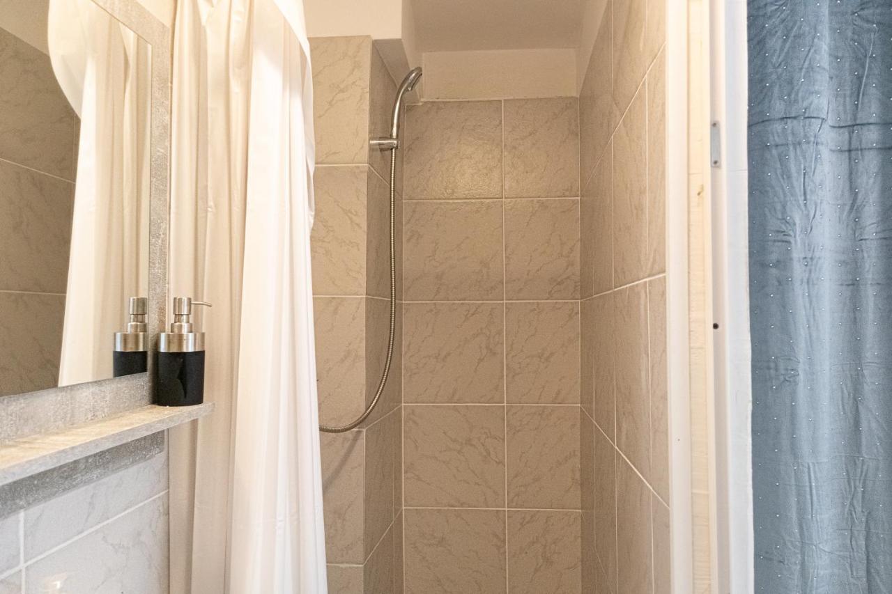 3 Standard Rooms Near Hauptbahnhof Viena Exterior foto